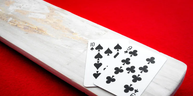Lý do baccarat trực tuyến IWIN dễ thắng
